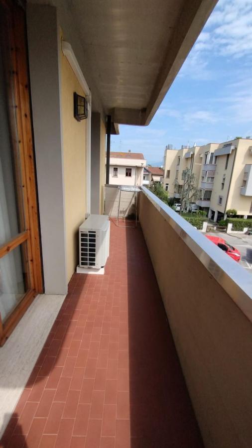 La Casa Dei Viaggiatori - Viareggio - Posto Auto Gratuitoアパートメント エクステリア 写真